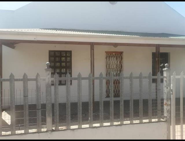 3 BEDROOM HOUSE FOR SALE IN WELLINGTON CENTRAL